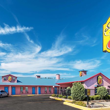 Super 8 By Wyndham Eastland Hotel Exterior foto