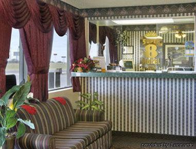 Super 8 By Wyndham Eastland Hotel Interior foto