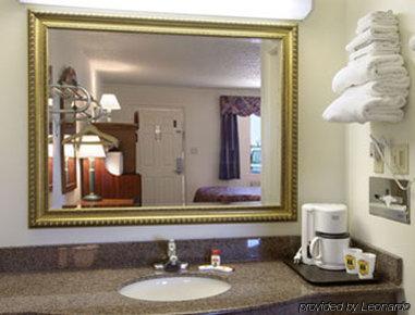 Super 8 By Wyndham Eastland Hotel Quarto foto